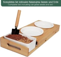 Pfotenolymp® Voederstation Met Kattengras Voor Katten - Porseleinen Kattenbak/Voedingsbak - Verhoogde Kom Set Met Kattengrasbak - Voerbak Hoog 9 Pfotenolymp® Voederstation Met Kattengras Voor Katten - Porseleinen Kattenbak/Voedingsbak - Verhoogde Kom Set Met Kattengrasbak - Voerbak Hoog -Kattenbenodigdheden 1200x1122 2