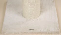 RHR Quality Royalty Krabpaal - Crème/wit - 60 X 60 X 155 Cm 39 RHR Quality Royalty Krabpaal - Crème/wit - 60 X 60 X 155 Cm -Kattenbenodigdheden 1200x688