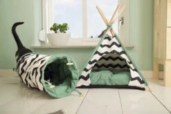 Beeztees Kioni Tipi Tent - Kattenhuis - Zwart/Wit - 50x50x70 Cm 20 Beeztees Kioni Tipi Tent - Kattenhuis - Zwart/Wit - 50x50x70 Cm -Kattenbenodigdheden 1200x800 70
