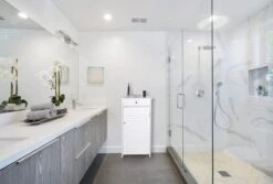 WONDERMAKE® Grote Kattenkast Houten Voor Kattenbak Kattentoilet, XL-kattenbak Dressoir Kastje Met Schuiflade, Designer Kattenhuis Met Kattenhol Kattenbakkast, Kasten Kast Voor Katten Binnen Hoog, 51 X 46 X 96 Cm, Wit 15 WONDERMAKE® Grote Kattenkast Houten Voor Kattenbak Kattentoilet, XL-kattenbak Dressoir Kastje Met Schuiflade, Designer Kattenhuis Met Kattenhol Kattenbakkast, Kasten Kast Voor Katten Binnen Hoog, 51 X 46 X 96 Cm, Wit -Kattenbenodigdheden 1200x809 2