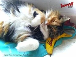 Yeowww! Chicata Banana - Speeltje Voor Katten Met Kattenkruid - De Meest Krachtige Catnip Ter Wereld – Onweerstaanbaar – Katoen – 17.7 Cm - Geel -Kattenbenodigdheden 1200x904 3