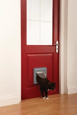 PetSafe Staywell Classic Manual 4-Way Locking Cat Flap - Grijs W/tunnel 7 PetSafe Staywell Classic Manual 4-Way Locking Cat Flap - Grijs W/tunnel -Kattenbenodigdheden 800x1200 26